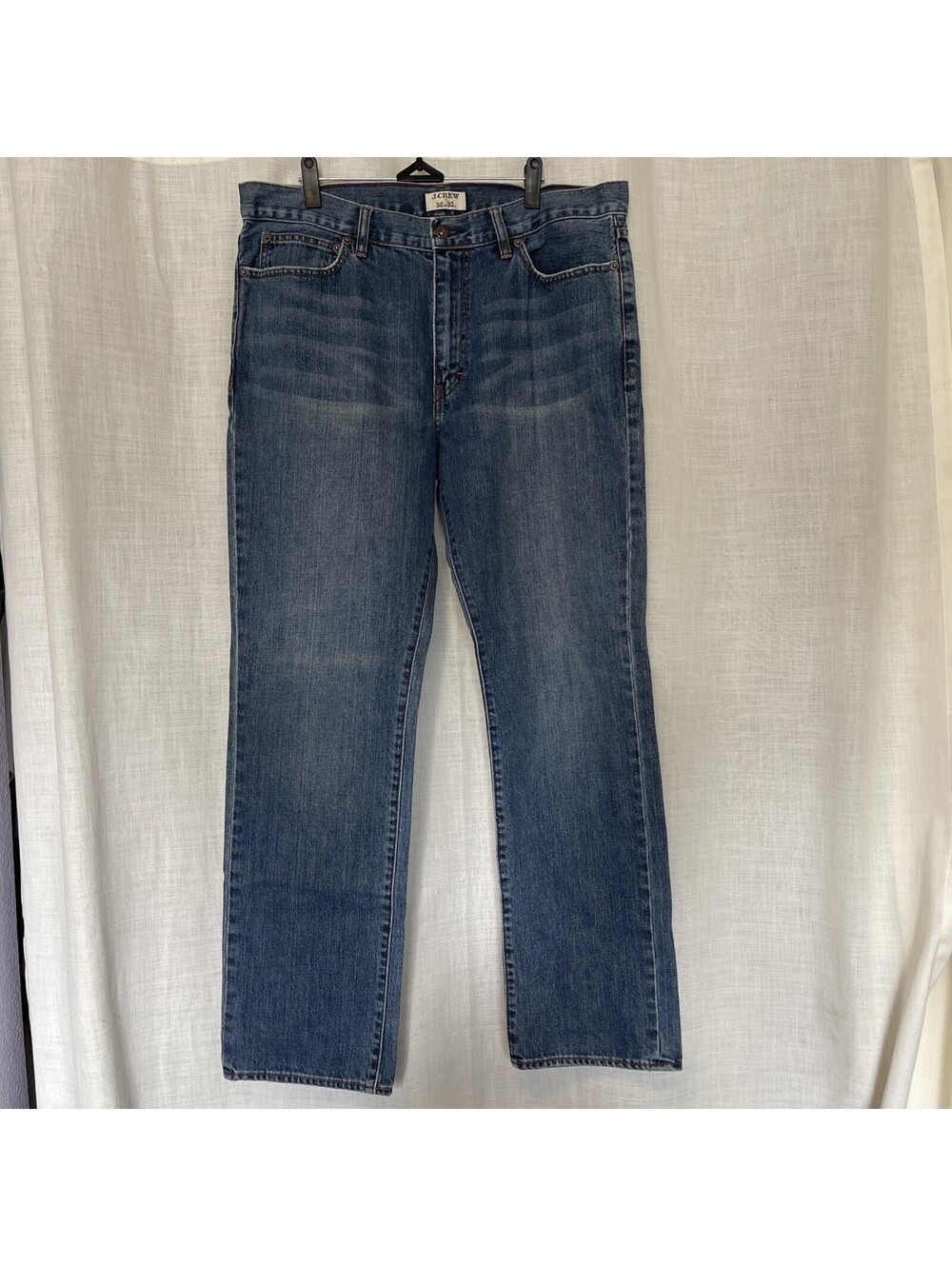 J.Crew Men’s Relaxed Wash Five Pocket Straight Leg Jeans Men’s 35×32